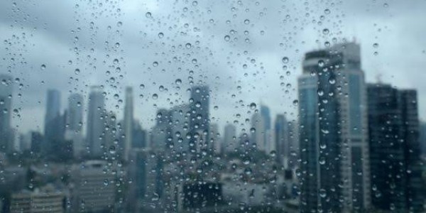 Sabtu Ini, Sebagian Wilayah Jakarta Diperkirakan akam Diguyur Hujan