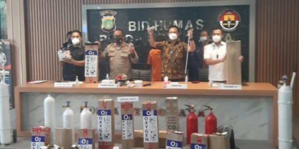 Sulap Tabung Pemadam Jadi Tabung Oksigen, Polisi: Bisa Meledak