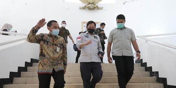 DPD RI Dukung OJK Perpanjang Restrukturisasi Kredit Pelaku UMKM dan Debitur Keci.