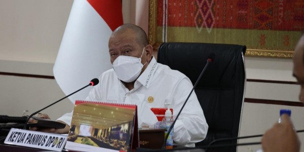 LaNyalla Minta Negara Jamin Masa Depan Anak Yatim-Piatu Karena Covid-19