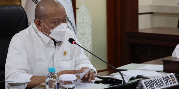 Ketua DPD RI Dorong Pemberian Insentif untuk Sopir Angkutan Umum