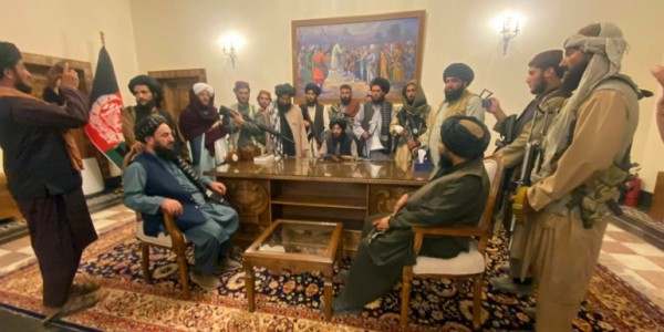 Diblokir AS, Taliban Takkan Miliki Akses ke Bank Sentral Afghanistan
