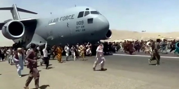 Jasad Warga Afghanistan Ditemukan di Roda Landasan Pesawat Angkut AS
