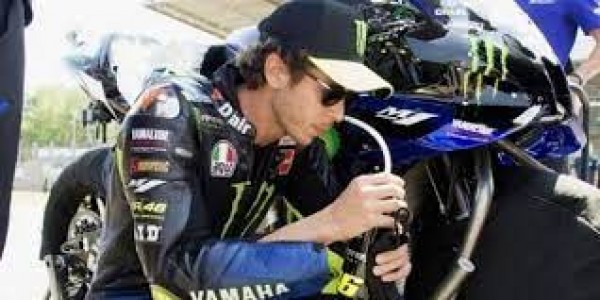 Pasca Pensiun, Valentino Rossi Bakal Jalani Kehidupannya Seperti Biasa