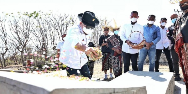 Ketua DPD RI Ziarah ke Makam Raja-Raja Termanu
