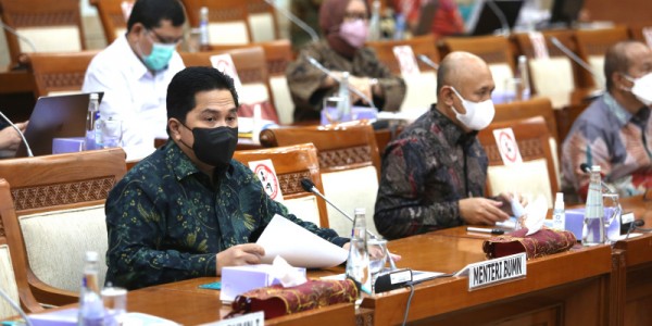 Komisi VI Raker Dengan Menteri BUMN dan Menkop