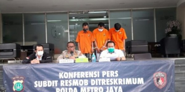 Biasa Beraksi di Minimarket Bekasi, Tiga Pelaku Ganjal ATM Ditangkap Polisi