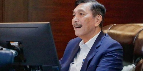 Denny Siregar: Hail Lord Luhut!