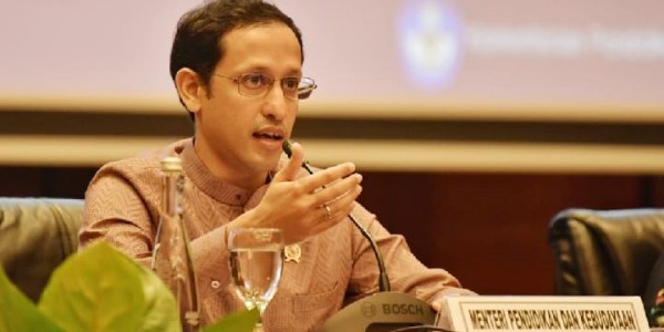 DPR: Menteri Nadiem Jangan Seenaknya Membubarkan BSNP Tanpa Landasan yang Jelas