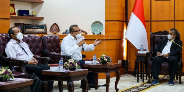 Minta Keadilan, Pegawai Eks Merpati Mengadu ke Ketua DPD RI