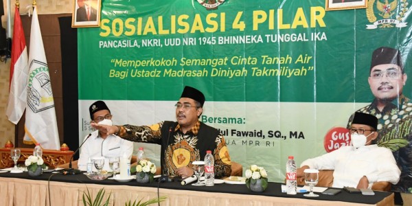 Gus Jazil Ungkap Pentingnya Peran Guru Diniyah dalam Pembangunan Bangsa