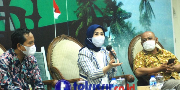 Dialektika Demokrasi DPR RI