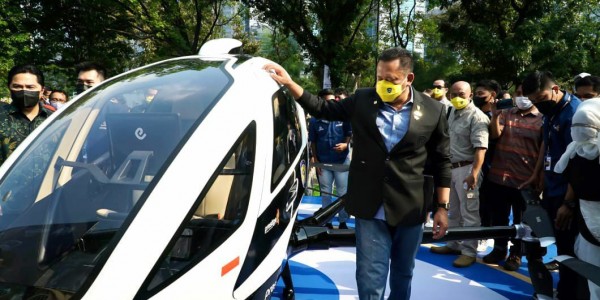 Resmikan Kantor Baru IMI, Bamsoet Kenalkan Taksi Terbang Listrik EHang