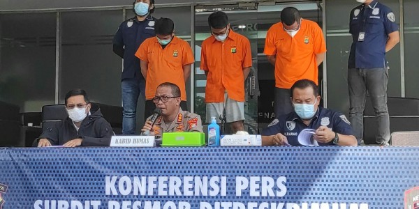 Dijanjikan Bakal Dapat Nopol Ala Anggota DPR, Korban Malah Tertipu Rp 70 Juta