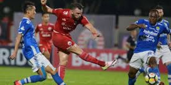 Lawan Borneo FC, Persib tak Mampu Dulang poin Penuh