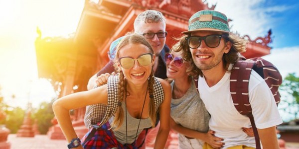 Tips Liburan Anti Gagal Bareng Sahabat