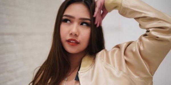 Adopsi Kucing Kampung, Seleb Tiktok Tajir Sisca Kohl Tuai Pujian Netizen