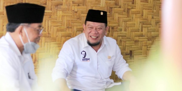 Jamaah Umroh Indonesia Wajib Vaksin Booster, LaNyalla Minta Kemenkes Siapkan Teknisnya