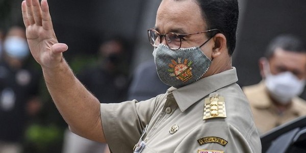 Gubernur Anies Lantik 7 Pejabat Tinggi DKI, Ini Daftarnya 
