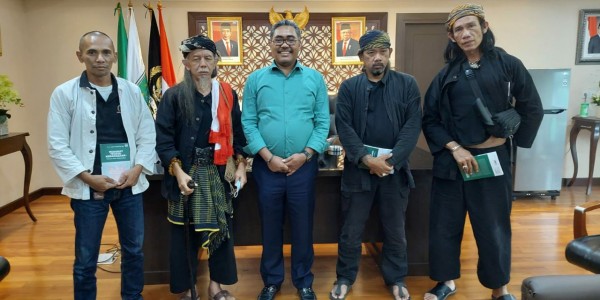 Mimpikan Kenyamanan Jalankan Ritual, Masyarakat Adat Sunda Sampaikan Aspirasi ke MPR