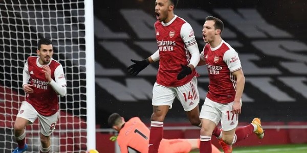 Keberhasilan Arsenal Atas Leeds United Bikin Fans MU Nggak Bisa Tidur