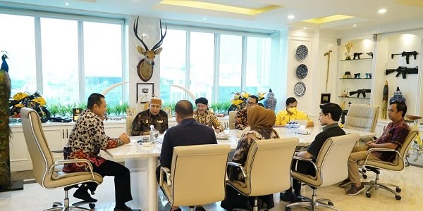 Pimpinan MPR RI Dorong Pemajuan Kebudayaan Melalui Keraton/Kerajaan