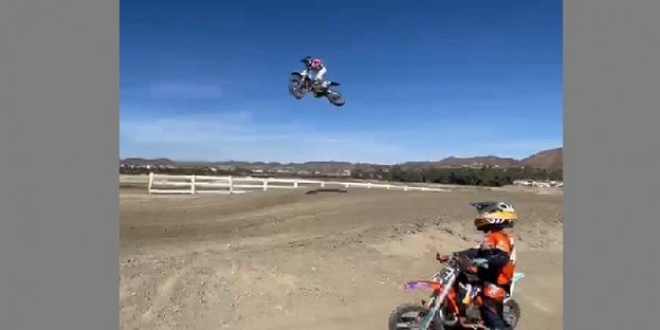 Bamsoet Apresiasi Prestasi Sheva Ardiansyah dan Ryan Ardiansyah di SwapMoto Amsoil Fall Classic Round 2 California Amerika Serikat