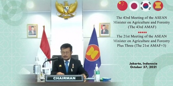 Di Forum AMAF ke-43, SYL dan Mentan se-ASEAN Bahas Kerja Sama Bidang Kesehatan Hewan 