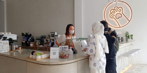 Oi Coffee and Eatery, Tempat Nongkrong Hits di Depok