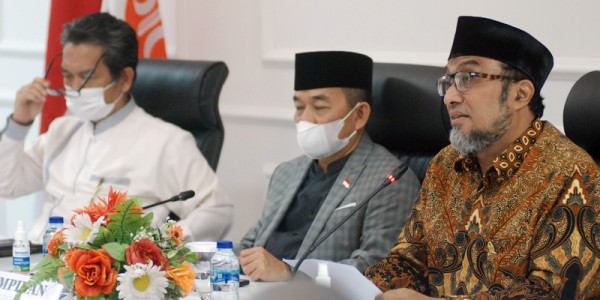 Penjelasan Ketua Fraksi PKS,  Interupsi PKS Gagal, Tak Ada Kaitan dengan Panglima Baru
