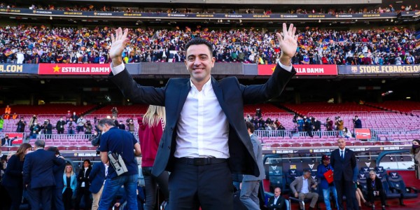 Resmi Jadi Pelatih Baru, Xavi Janji Kembalikan Kejayaan Barcelona