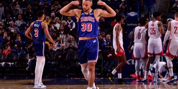 Stephen Curry Berhasil Ukir Rekor Golden State Warriors