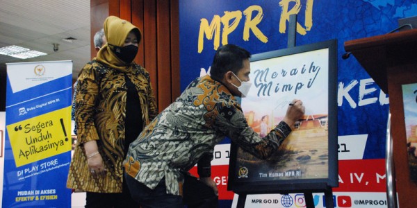Peluncuran Novel MPR RI “Meraih Mimpi”