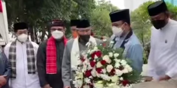 Peringati Hari Pahlawan, Ini Tradisi Baru Ala Anies Baswedan