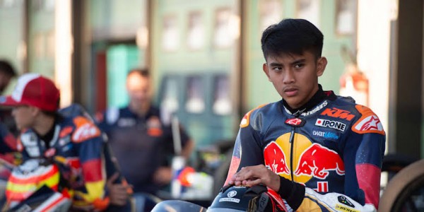 Legenda MotoGP Ini Optimis Mario Aji Sukses di Moto3 2022