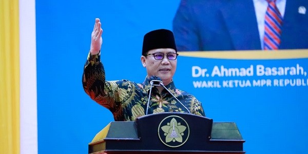Ahmad Basarah: Polemik Pembubaran MUI Sebaiknya Dihentikan