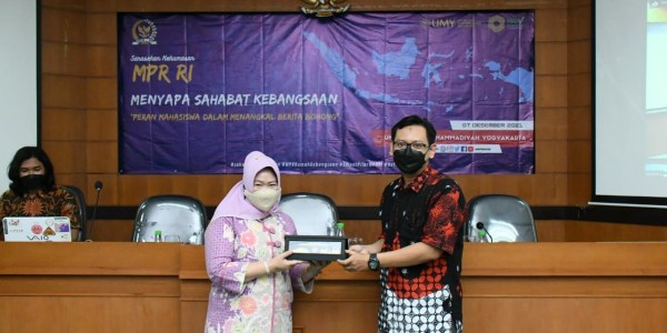 MPR Menyapa Sahabat Kebangsaan, Siti Fauziah: Mahasiswa Berperan Besar Menangkal Hoaks