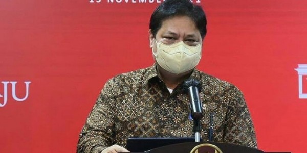 INES Sebut Airlangga Hartarto Jadi Suksesor Jokowi Paling Diminati