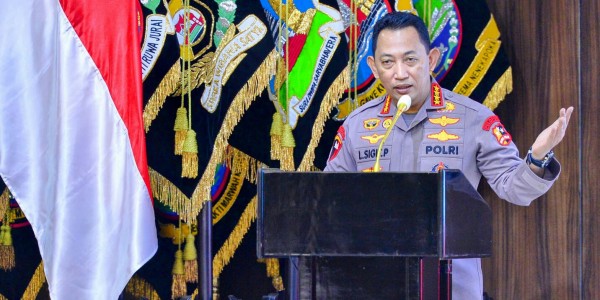 Bantuan Pendidikan Putra Putri Polri, Kapolri Bertekad Wujudkan SDM Unggul