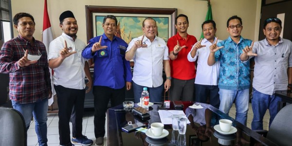 Bertemu LaNyalla, PPBS Soroti Putusan MK tentang UU Cipta Kerja dan UMP Jatim