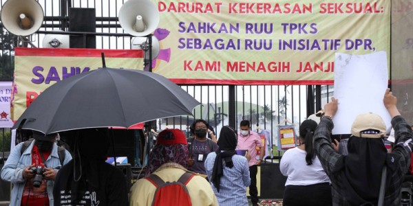 Demo Desak DPR Sahkan RUU TPKS