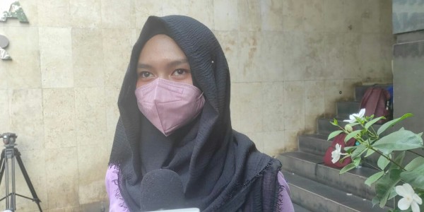 Selain Tak Menafkahi, Anak Kandung Sebut Bepe Juga Tak Perhatikan Keluarga