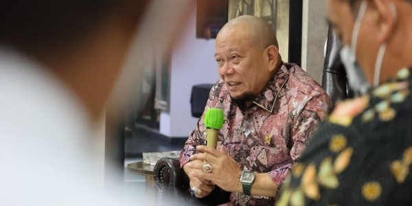 Ketua DPD RI Minta Kepala Desa Tunjukkan Empati di Tengah Pandemi