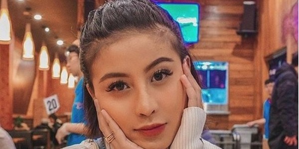 Tanggapi Gaga Gesek ATM, Awkarin: Gue Kan Alumni Tsay