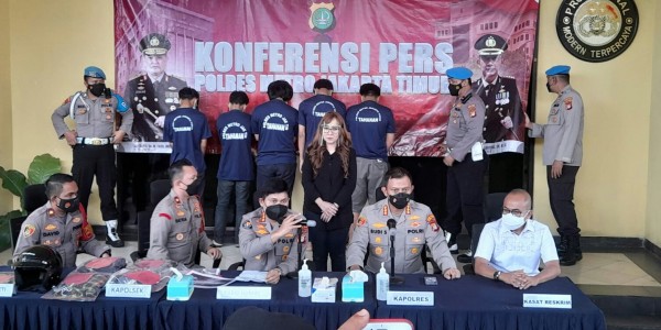 Dituding Maling Mobil Lansia Dikeroyok Hingga Tewas, Lima Pelaku Ditangkap