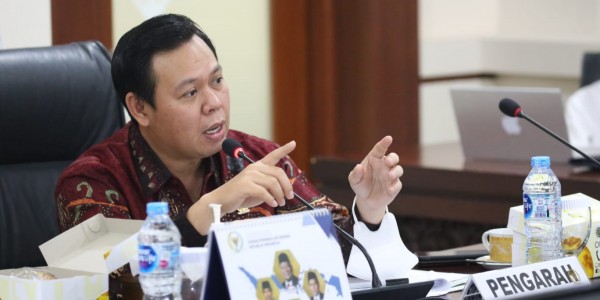 Bunga Utang Cekik Daerah, Sultan Minta PT SMI Jangan Jadi Lintah Darat