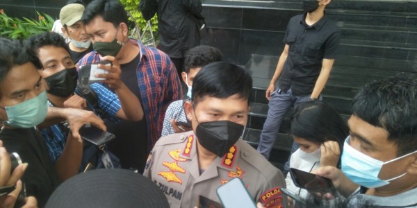Tarik Motor Tanpa Surat Tugas, Anggota Polda Metro Nyaris Diamuk Warga Pandeglang