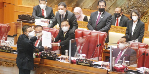 Laporan RUU Badan Usaha Milik Desa (BUMDES)