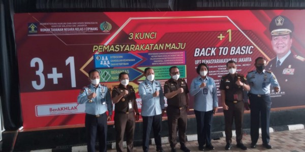 Pantau Upaya Pencegahan Covid-19, Kanwil Kumham dan Kejati DKI Jakarta Sambangi Rutan Klas I Cipinang