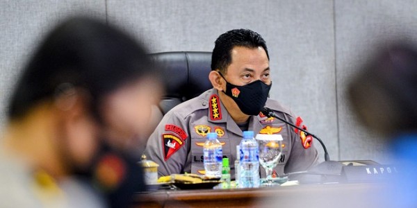 Beri Arahan ke Jajaran, Kapolri: Lakukan Evaluasi dan Tingkatkan Akselerasi Vaksinasi